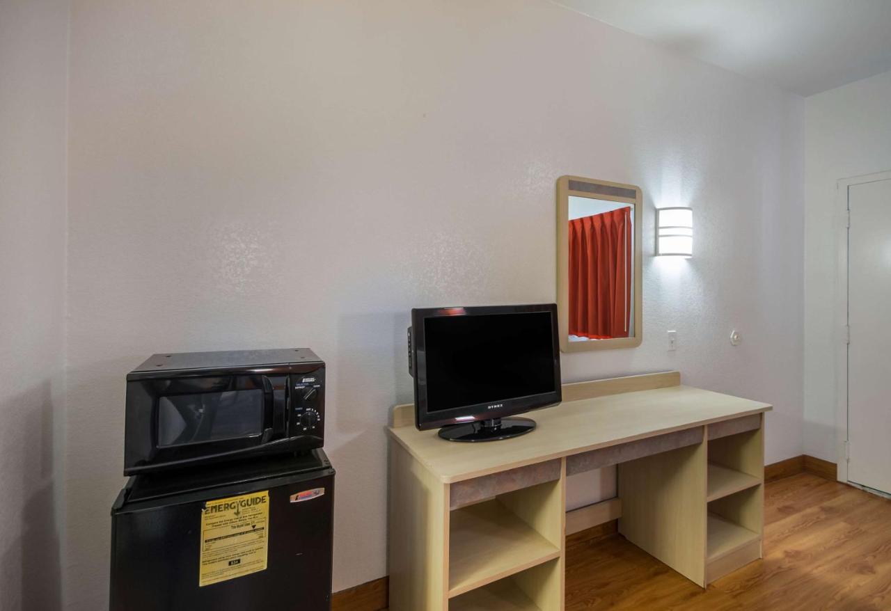 Motel 6-Humble, Tx Eksteriør bilde