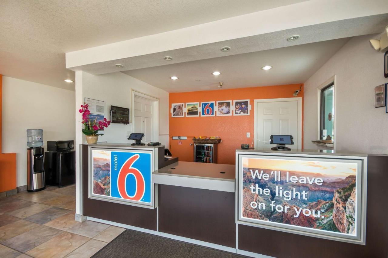 Motel 6-Humble, Tx Eksteriør bilde